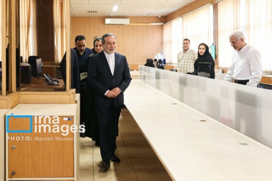 حضور وزیر امور خارجه در ایرنا