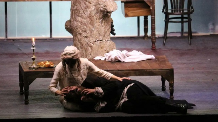 احترام به داستایفسکی روی صحنه