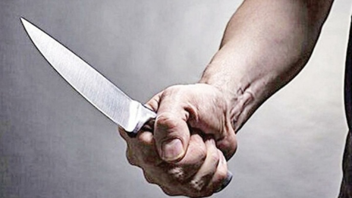 جوان ۳۷ ساله با سلاح سرد مرد ۴۷ ساله را کشت!