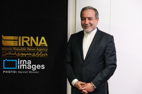 حضور وزیر امور خارجه در ایرنا