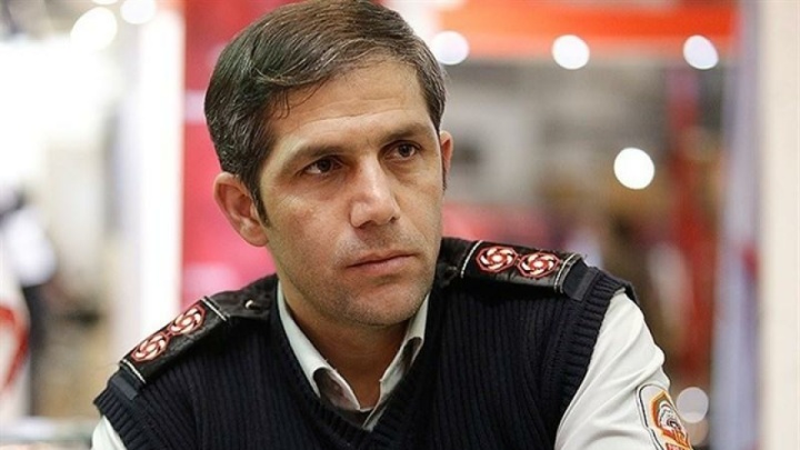 دود غلیظ در غرب تهران به‌خاطر حریق ضایعات در پونک است