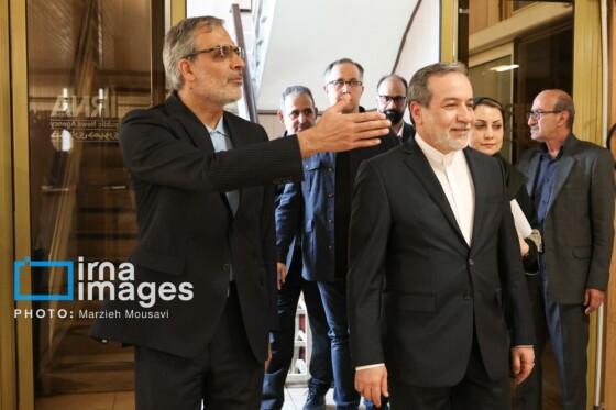 حضور وزیر امور خارجه در ایرنا