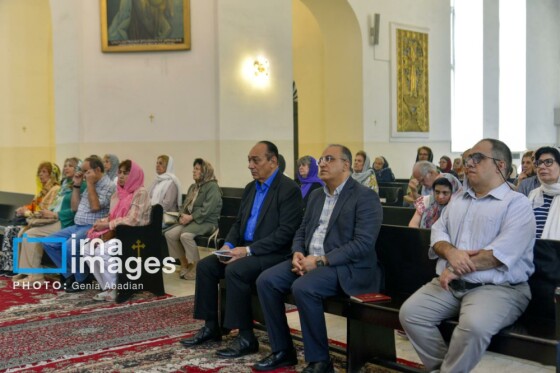 بزرگداشت عروج حضرت مریم (س) و عید تبرک انگور