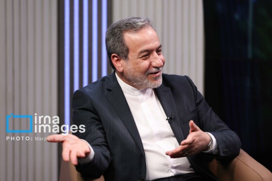 حضور وزیر امور خارجه در ایرنا