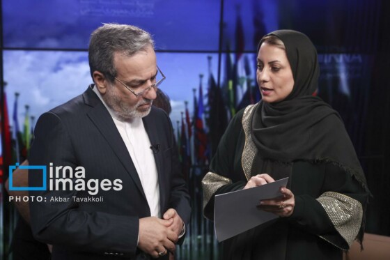 حضور وزیر امور خارجه در ایرنا