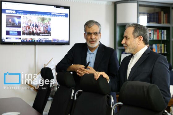 حضور وزیر امور خارجه در ایرنا