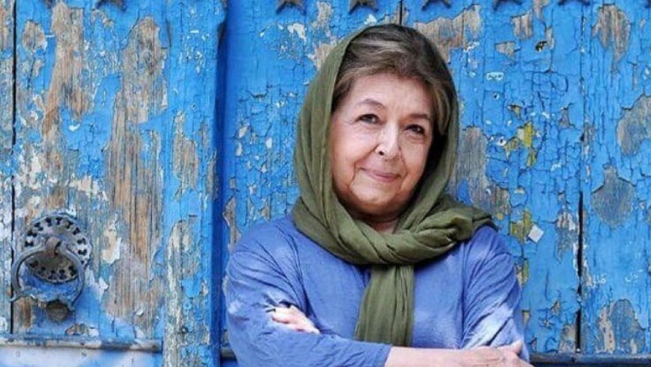 ۳۵ سال با لذت گالری‌داری کردم