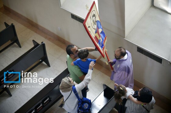 بزرگداشت عروج حضرت مریم (س) و عید تبرک انگور