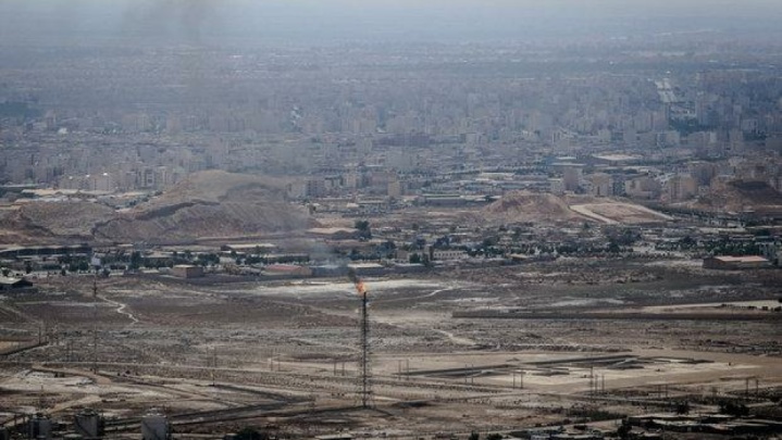 خوزستان هوا ندارد!/ ۱۲ شهر در وضعیت بنفش و قرمز