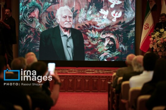 نشست وزیر فرهنگ و ارشاد اسلامی با هنرمندان، پیشکسوتان