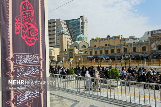 تشرف کاروان عزاداری معلولان به حرم مطهر رضوی