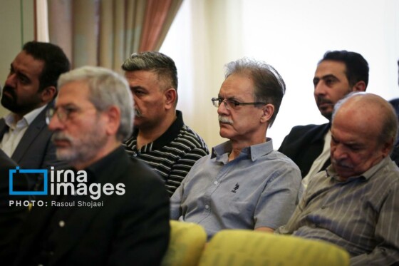 نشست وزیر فرهنگ و ارشاد اسلامی با هنرمندان، پیشکسوتان