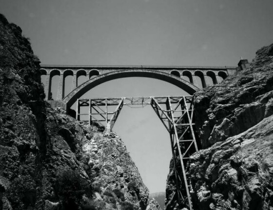 افتتاح راه‌آهن سراسری ایران