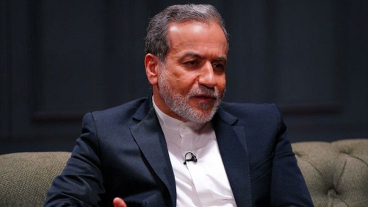 در حیطه وظایفم، اختیار کامل دارم/ محافظه‌کار نشده‌ام/ تا نقطه مذاکره با آمریکا فاصله داریم