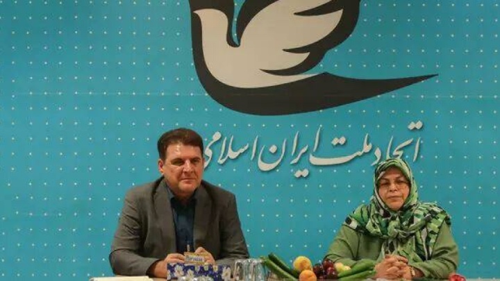 شعار وفاق ملی زمینه همبستگی در روزهای جنگ شد