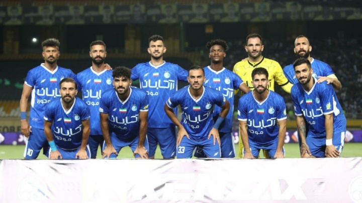 ترکیب احتمالی‌ استقلال مقابل تراکتور