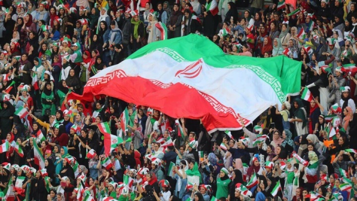 هیجان لیگ را کم نکنید