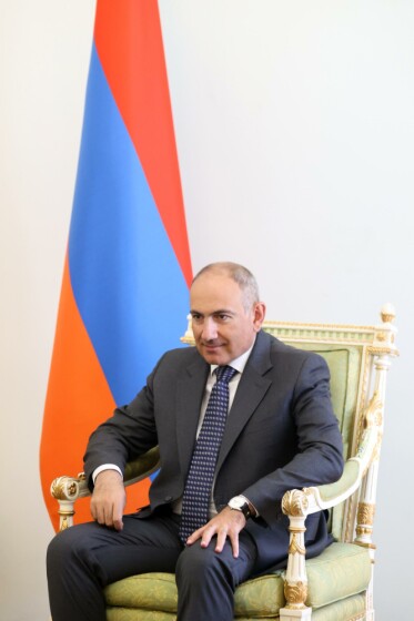 مذاکرات دوجانبه پزشکیان و پاشینیان