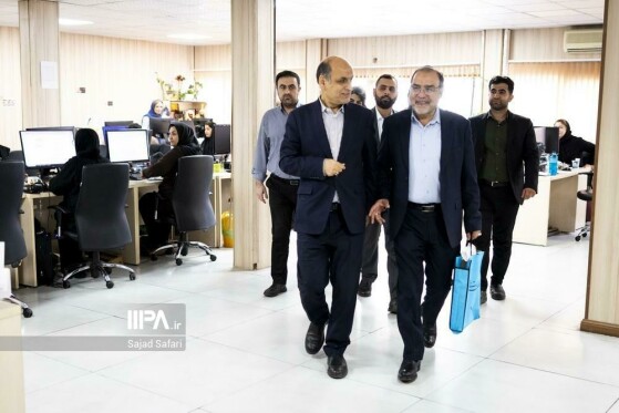 بازدید استاندار گیلان از روزنامه ایران