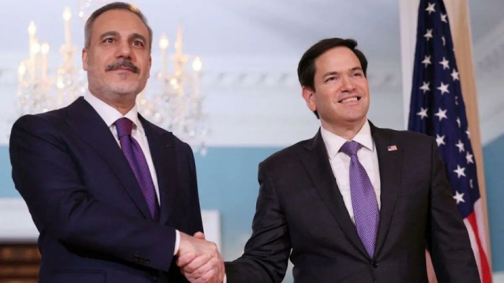 ایران هسته‌ای و صلح اوکراین محور تماس تلفنی وزرای خارجه ترکیه و آمریکا