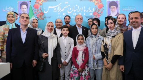 گزارش تصویری/ دیدار پزشکیان با ایرانیان مقیم بلاروس