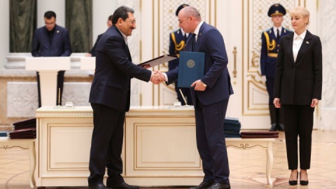 امضای تفاهم نامه های همکاری صنعتی بین ایران و بلاروس