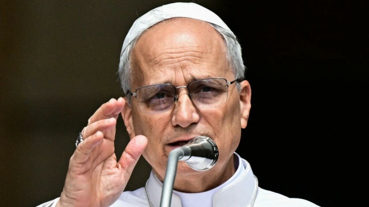 برای صلح در مناطق مختلف جهان دعا کنید