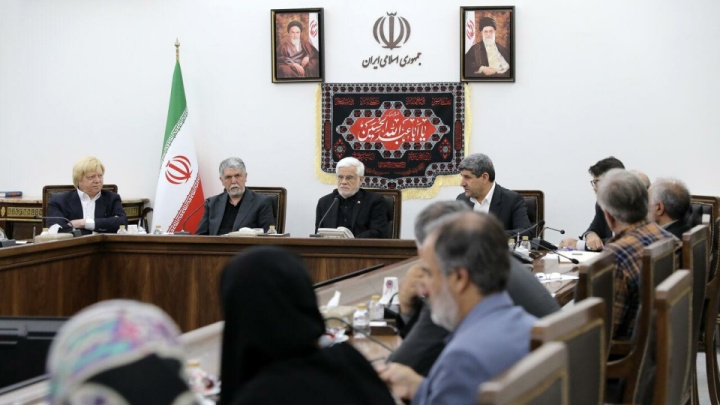 تاکید عارف بر ضرورت تحول رویکرد حکمرانی در حوزه فرهنگ و هنر پس از جنگ ۱۲ روزه