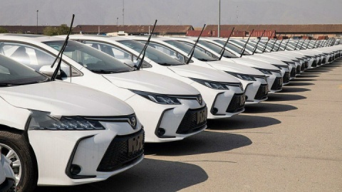 ایستادگی دولت بر کاهش تعرفه واردات خودرو