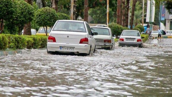وقوع سیلاب، توفان و گرمای بی سابقه در برخی استان‌ها