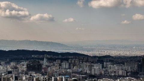 کیفیت هوای تهران در وضعیت زرد است