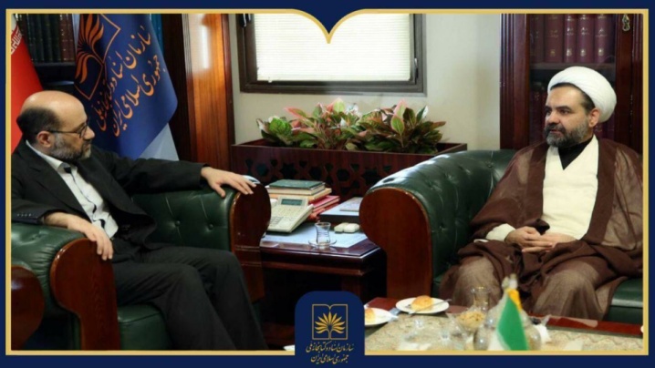 تاکید بر مرمت نسخه‌های خطی فارسی موجود در پاکستان