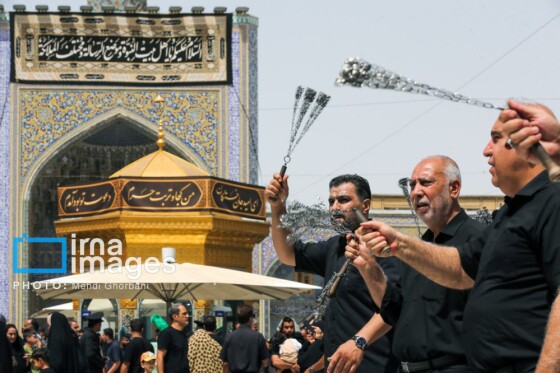 عزاداری شهادت امام رضا (ع) در حرم رضوی
