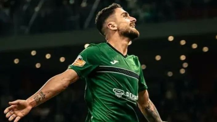 هافبک آلبانیایی پس از یک فصل عالی به فوتبال ایران رسید