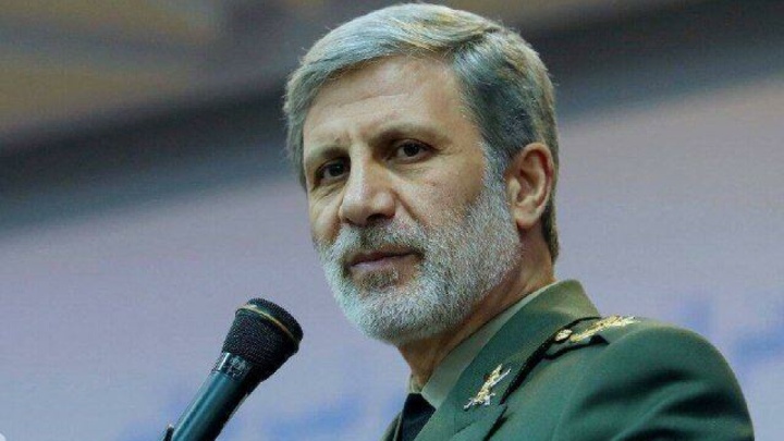 نیروهای مسلح با آمادگی کامل در برابر تهدیدات دشمن ایستاده‌اند