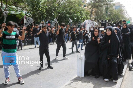 عزاداری شهادت امام رضا (ع) در حرم رضوی