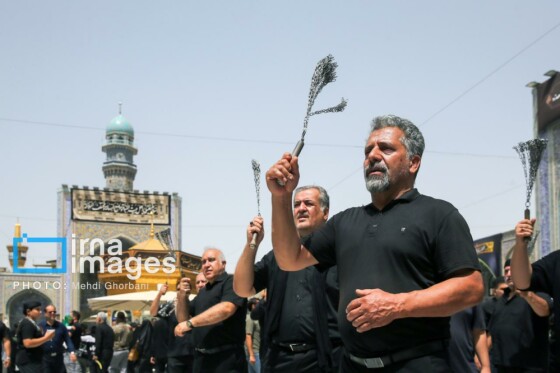 عزاداری شهادت امام رضا (ع) در حرم رضوی