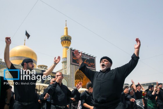 عزاداری شهادت امام رضا (ع) در حرم رضوی