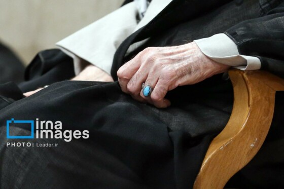 عزاداری شهادت امام رضا (ع) با حضور رهبر انقلاب