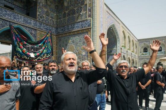 عزاداری شهادت امام رضا (ع) در حرم رضوی