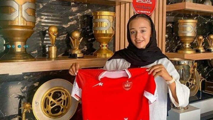 پرسپولیس مهاجم تیم فوتبال جوانان را به خدمت گرفت