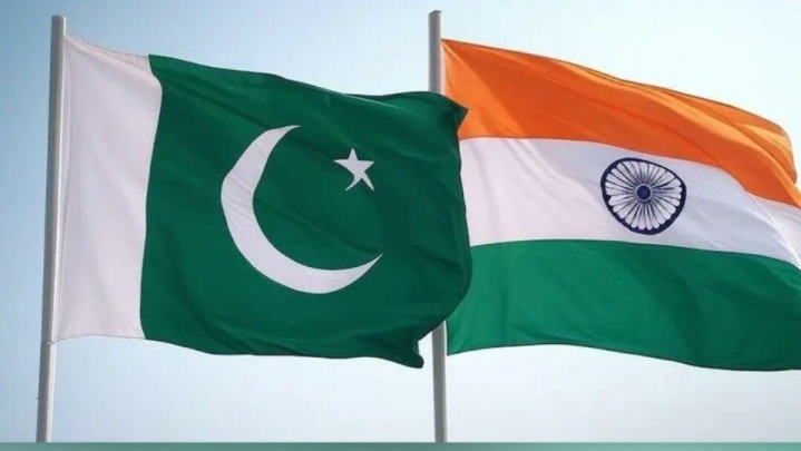 روابط دیپلماتیک هند و پاکستان از سر گرفته شد