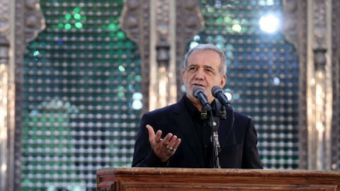 همه دعواها از هوای نفس آغاز می شود/ خدمت به مردم وظیفه همگانی