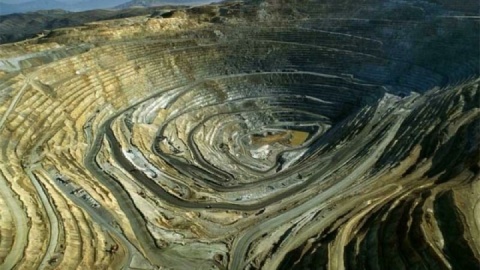 ۱۲ طرح معدن و صنایع معدنی در هفته دولت افتتاح می‌شود