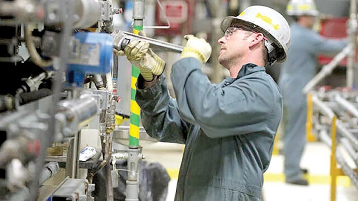 هدفگذاری صادرات ۴.۵ میلیارد دلاری خدمات فنی مهندسی تا پایان سال