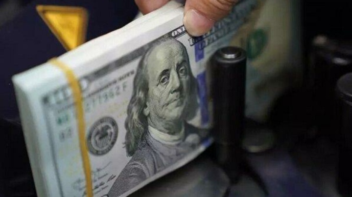قیمت دلار و یورو در مرکز مبادله ایران اعلام شد