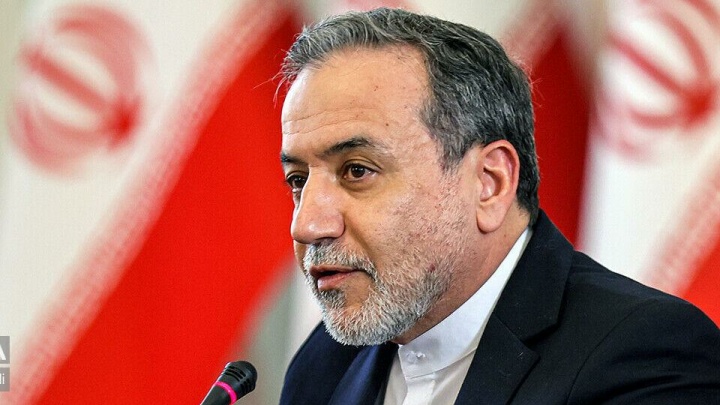 عراقچی: نخست‌وزیر استرالیا واقعاً یک «سیاستمدار ضعیف» است