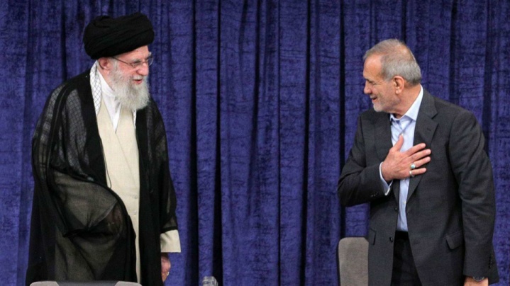 حمایت و قدردانی از رئیس‌جمهور وفاق؛ امری در راستای «اتحاد مقدس»