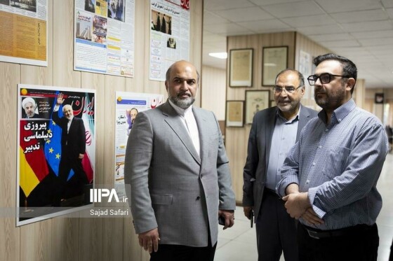 بازدید مدیرعامل صندوق هنر از روزنامه ایران