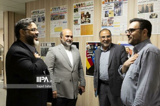 بازدید مدیرعامل صندوق هنر از روزنامه ایران